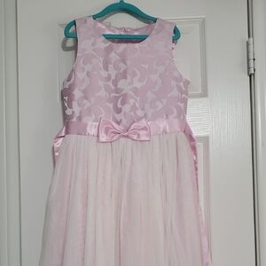 Pink Sleeveless Dress with Bow